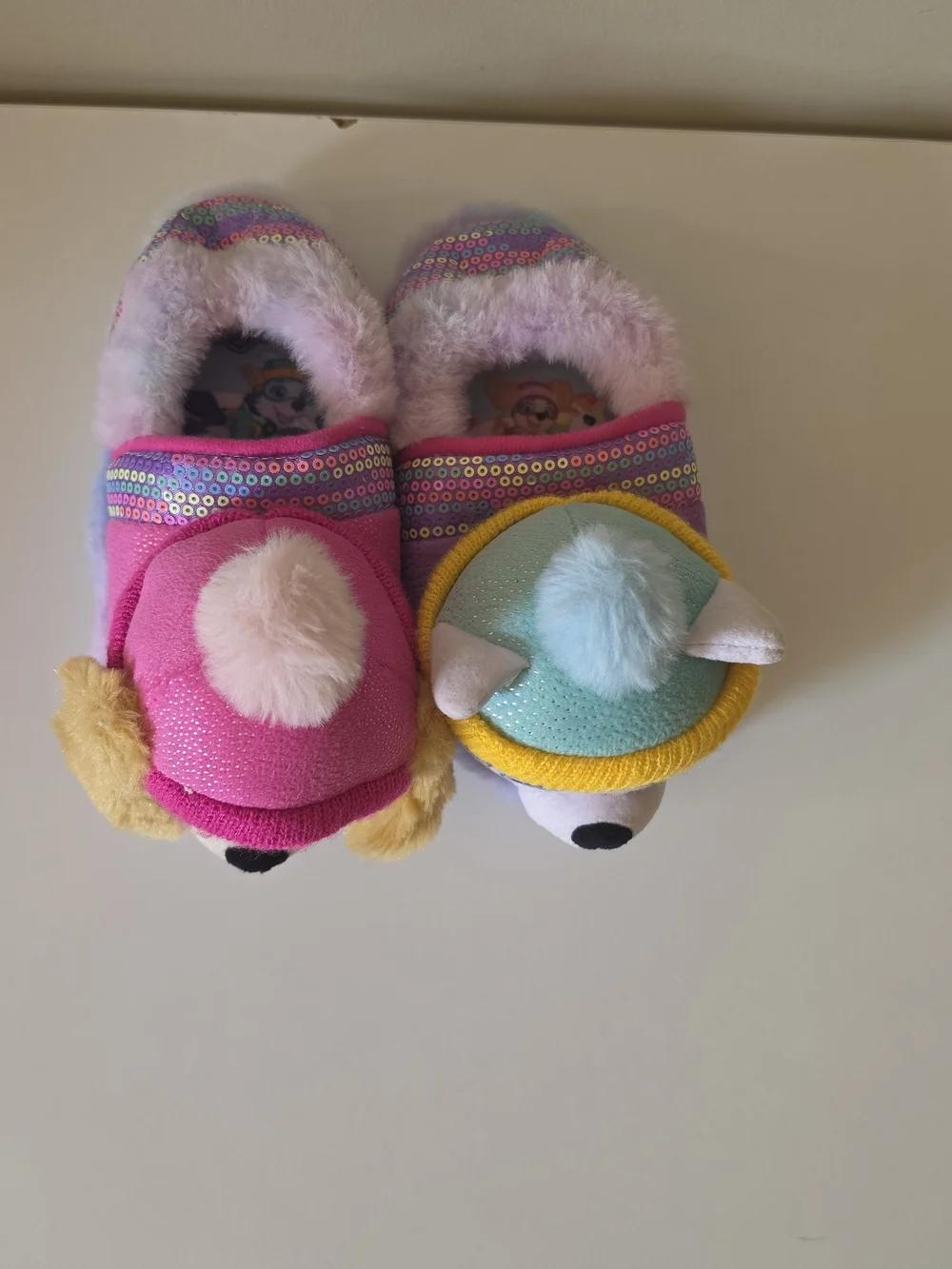 Paw Patrol toddler girl slippers featuring 3D plush heads of characters Skye and
